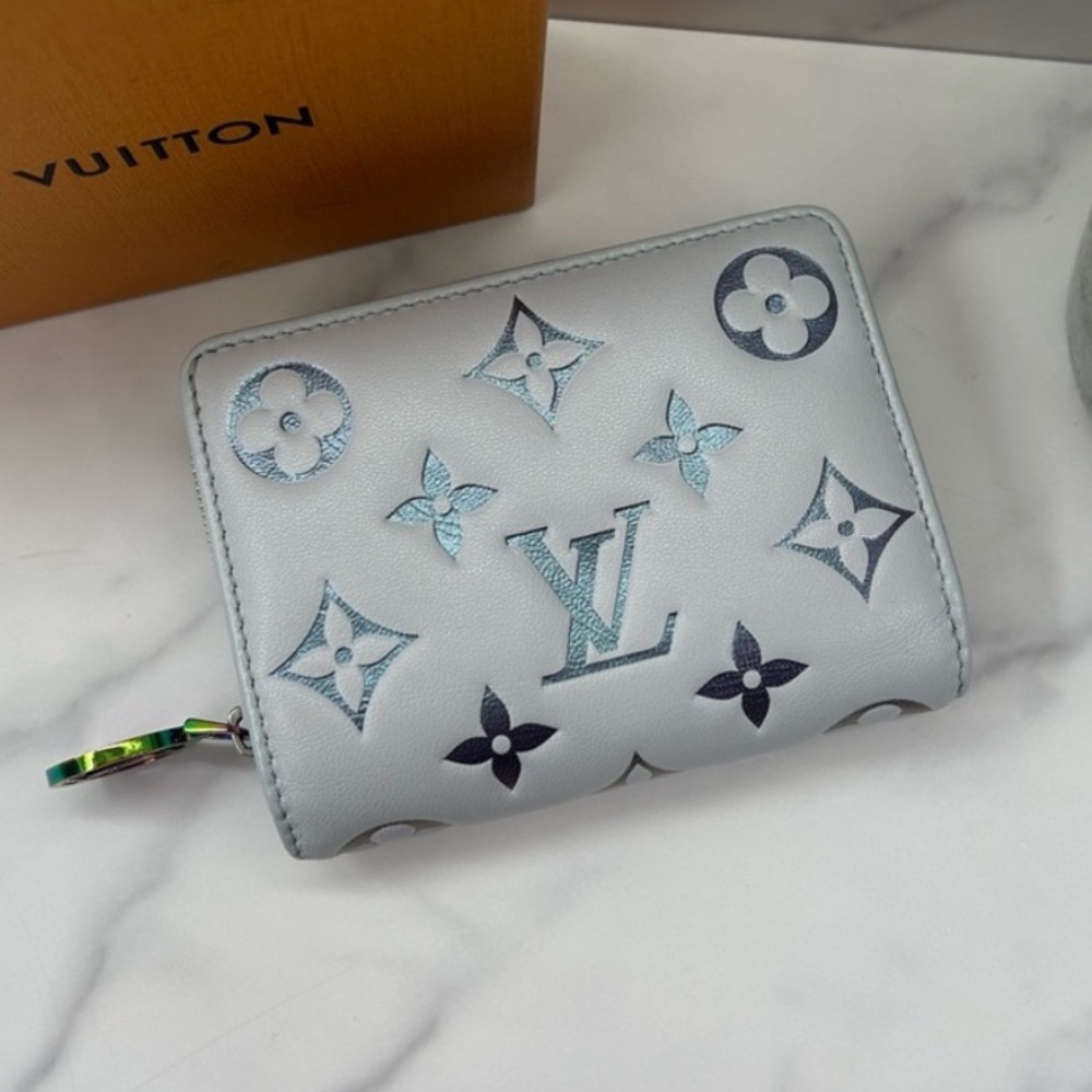 👛👛👛RARE! Louis Vuitton • Monogram Iridescent Ski Coussin Lou Wallet